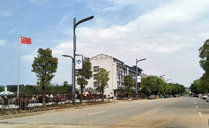 華體智慧路燈點(diǎn)亮“武漢后花園”，助力武漢軍運(yùn)會(huì)