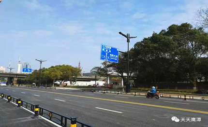 鷹潭首條智慧大道上這些智慧路燈，是怎樣使用“三頭六臂”的？