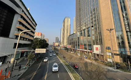 超1200根智慧路燈！ 華體科技“多桿合一”智慧路燈即將為成都一環(huán)路增光