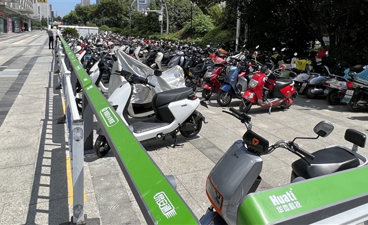 簽約萬(wàn)達(dá)！打造“充換電一體”綜合解決方案示范樣板